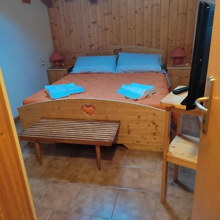 La Casa Di Grace Nella Valle Incantantata 卡拉诺 外观 照片