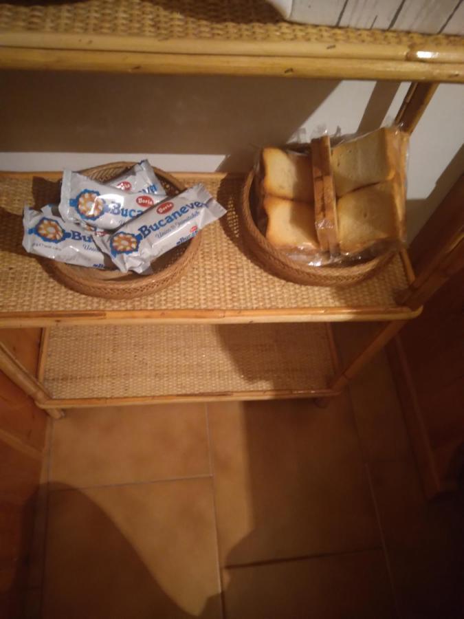 La Casa Di Grace Nella Valle Incantantata 卡拉诺 外观 照片